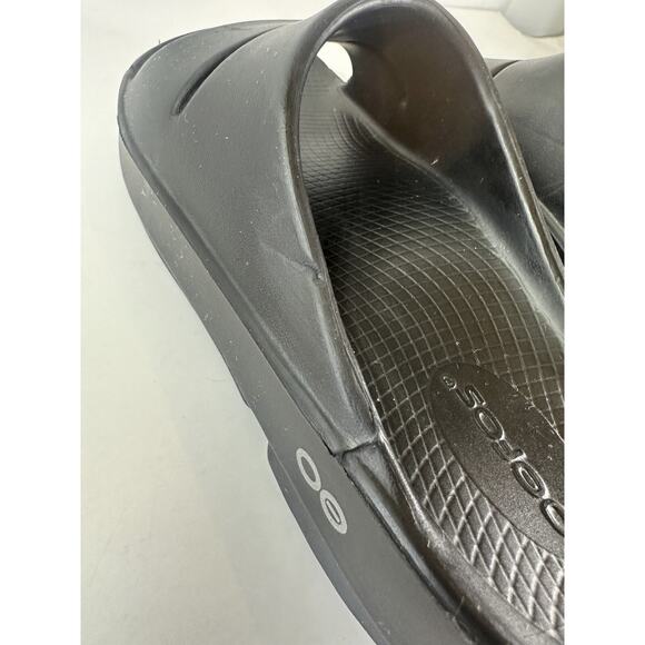 OOFOS OOahh Recovery Slides Black Slip On Sandals Women’s Size 8 Men's Size 6 - Picture 7 of 13
